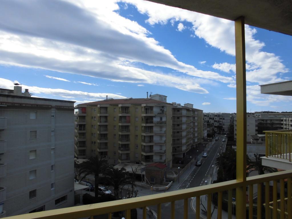 Aromar Rentalmar La Pineda Extérieur photo